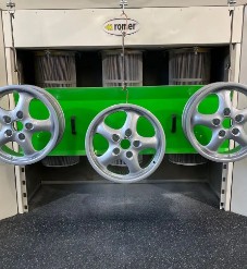 Felgen in der Beschichtungsanlage